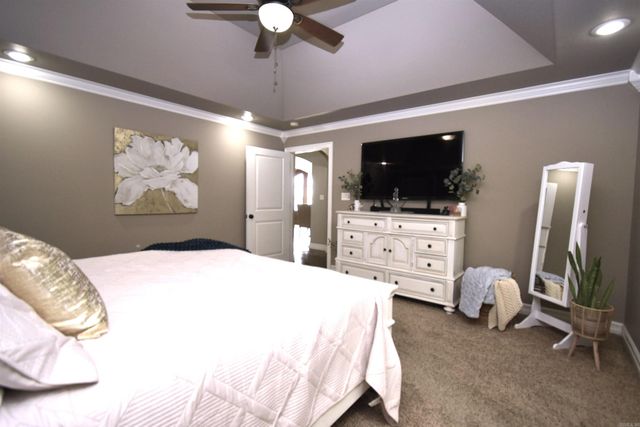 4901 S 27th, Paragould, AR 72450