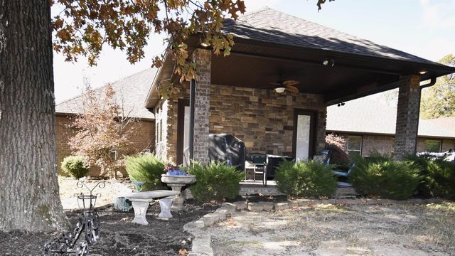 4901 S 27th, Paragould, AR 72450