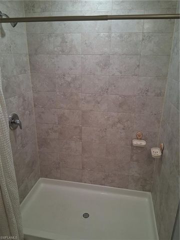 1423 NW 19th ST, Cape Coral, FL 33993