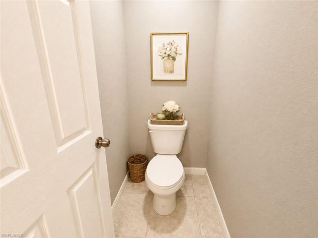 1423 NW 19th ST, Cape Coral, FL 33993