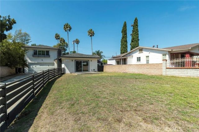 3338 Perlita Avenue, Los Angeles, CA 90039