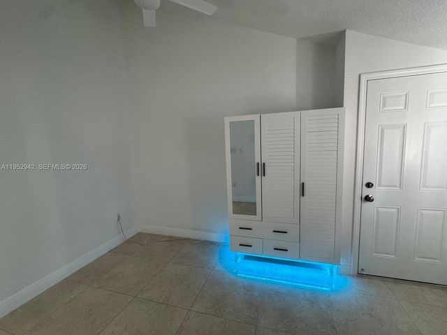 10710 SW 141st Ave 1, Miami, FL 33186