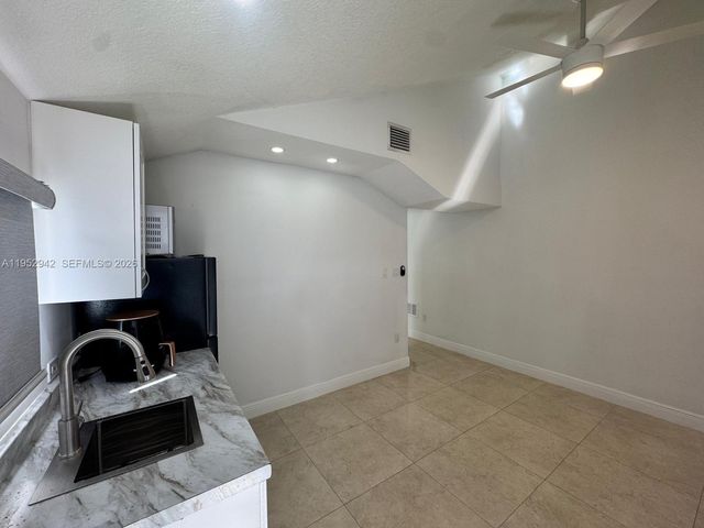 10710 SW 141st Ave 1, Miami, FL 33186