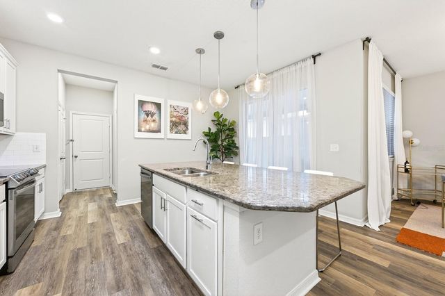 13743 CALERA ALLEY, Windermere, FL 34786