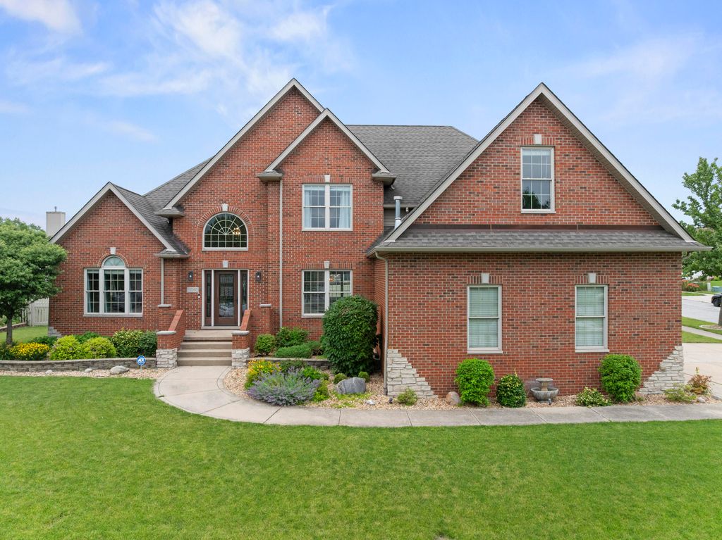 12760 Pennsylvania Street, Crown Point, IN 46307