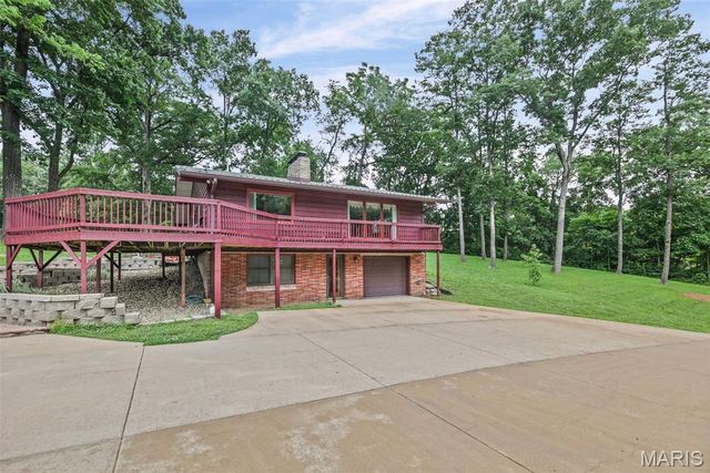 3871 Ridge View Road, Edwardsville, IL 62025