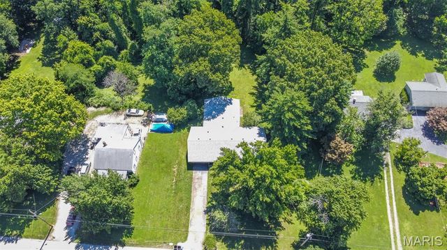 3871 Ridge View Road, Edwardsville, IL 62025