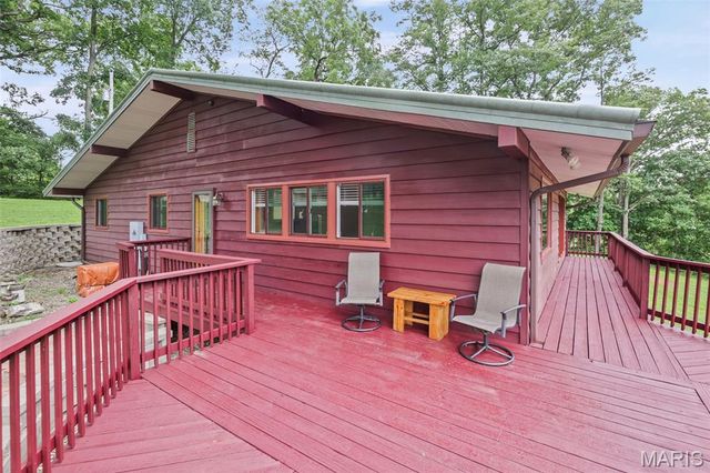 3871 Ridge View Road, Edwardsville, IL 62025