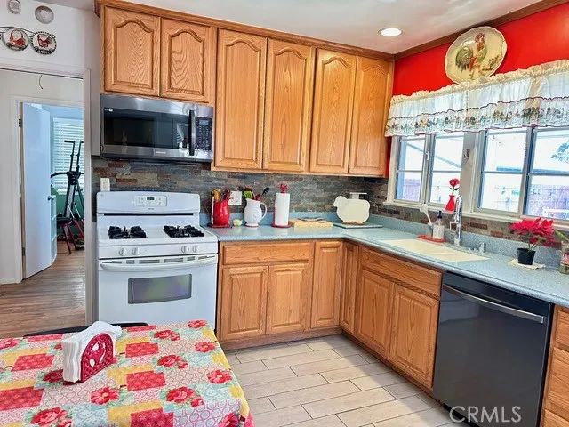 3588 N Sierra Way, San Bernardino, CA 92405