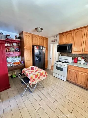 3588 N Sierra Way, San Bernardino, CA 92405