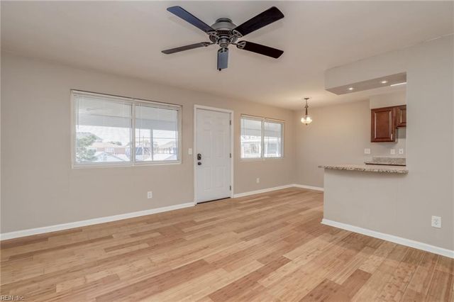 1226 Little Bay Ave Apt 6, Norfolk, VA 23503