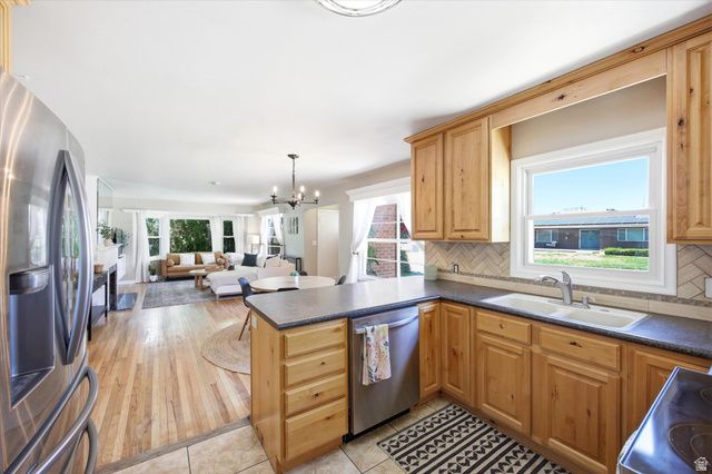 5 W 1000 S, Bountiful, UT 84010