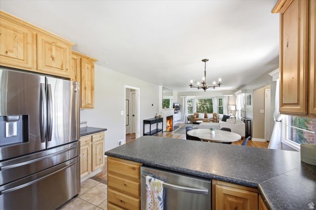 5 W 1000 S, Bountiful, UT 84010