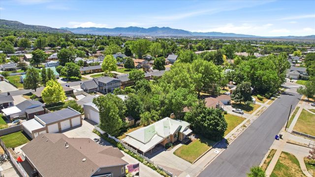 5 W 1000 S, Bountiful, UT 84010