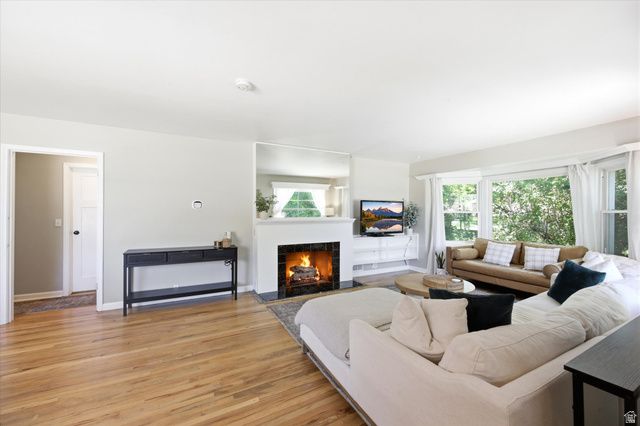 5 W 1000 S, Bountiful, UT 84010