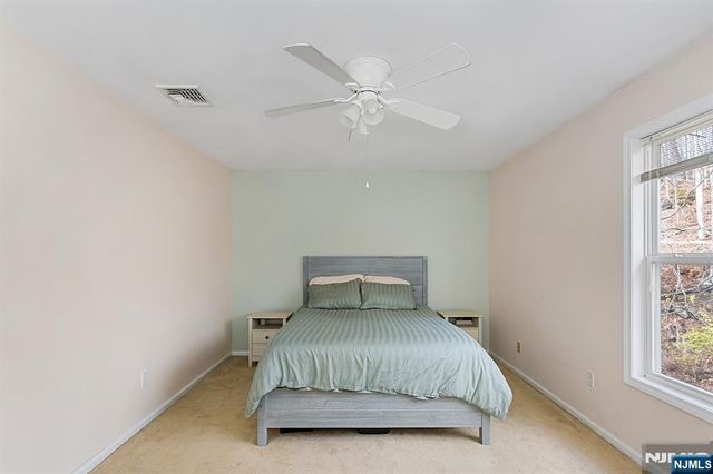 14 Druid Lane, Hardyston, NJ 07419