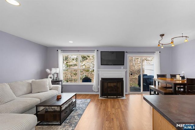 14 Druid Lane, Hardyston, NJ 07419