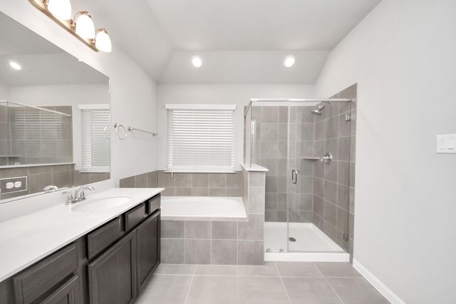 518 Ellwood Terrace Lane, Richmond, TX 77406