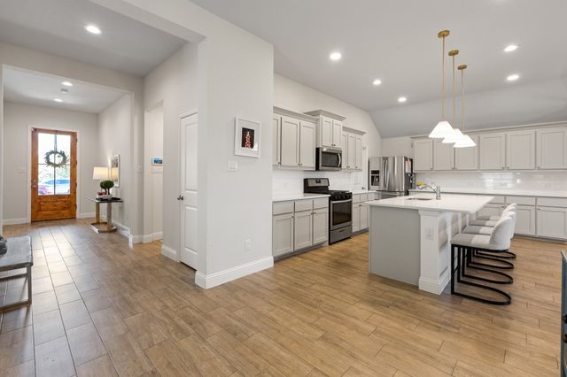 14828 Grissom Avenue, Aledo, TX 76008