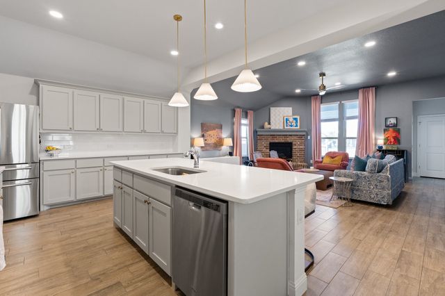 14828 Grissom Avenue, Aledo, TX 76008