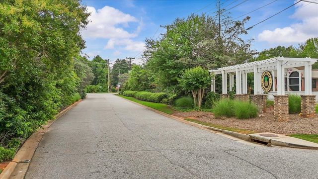 206 Collingwood Lane, Spartanburg, SC 29301
