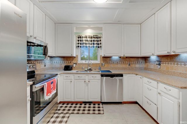 12008 Coldwater Road, Fort Wayne, IN 46845