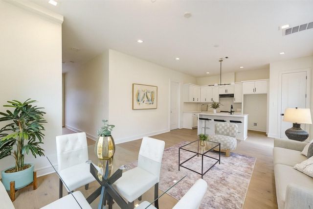 5843 Outer Banks Street, Houston, TX 77091