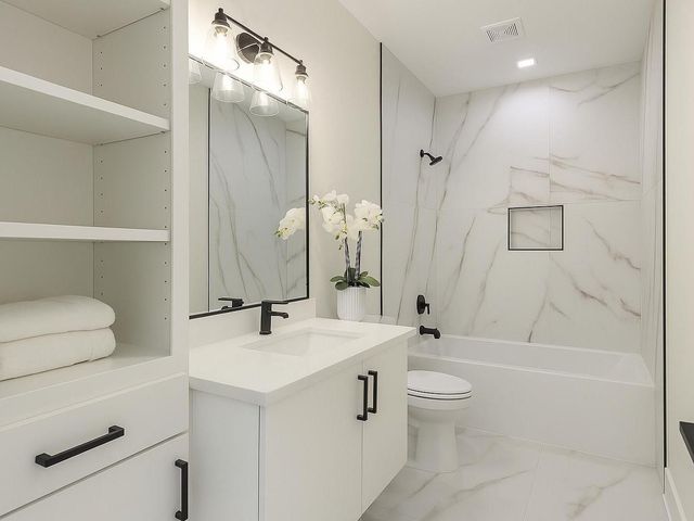 5843 Outer Banks Street, Houston, TX 77091