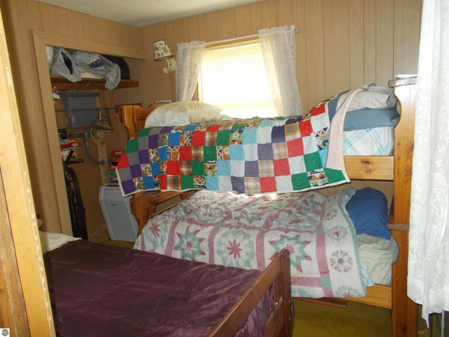 5469 Ridge Road, Hale, MI 48739