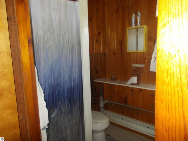 5469 Ridge Road, Hale, MI 48739