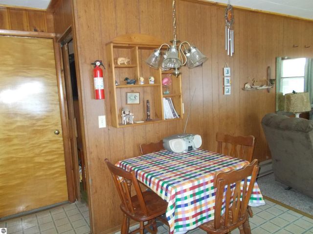 5469 Ridge Road, Hale, MI 48739