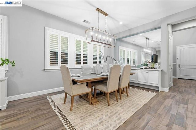 2730 Mount Dana Dr, Dublin, CA 94568