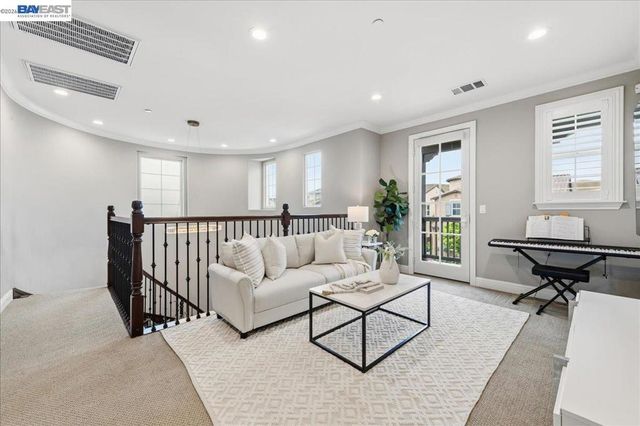 2730 Mount Dana Dr, Dublin, CA 94568