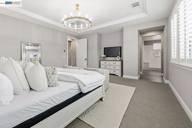 2730 Mount Dana Dr, Dublin, CA 94568