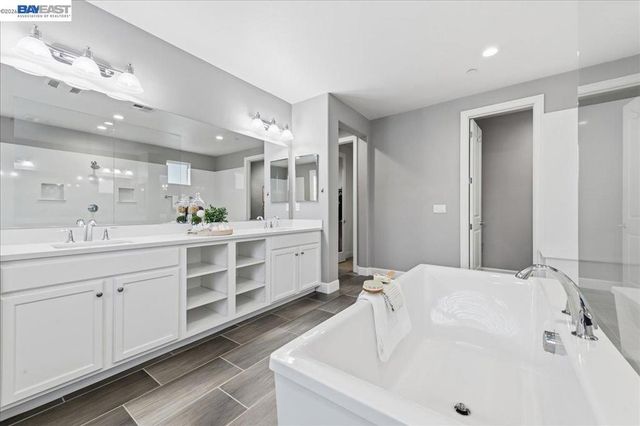 2730 Mount Dana Dr, Dublin, CA 94568
