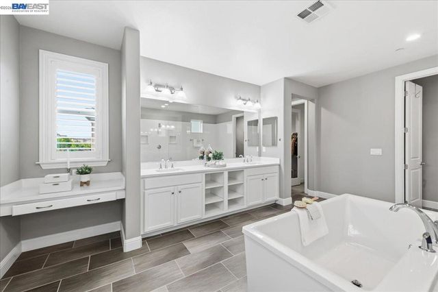 2730 Mount Dana Dr, Dublin, CA 94568