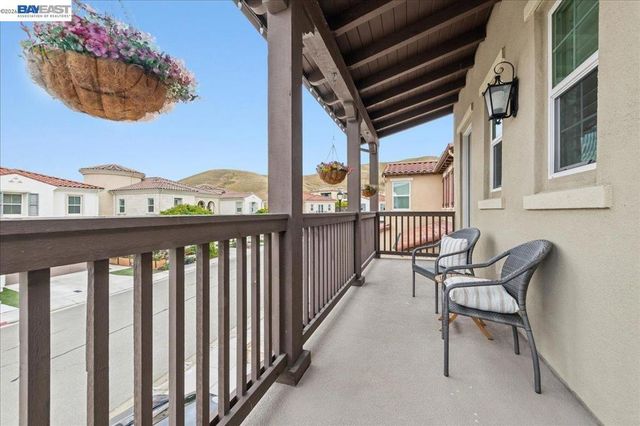 2730 Mount Dana Dr, Dublin, CA 94568