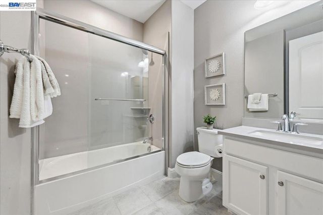 2730 Mount Dana Dr, Dublin, CA 94568