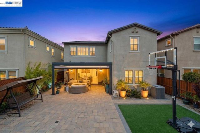 2730 Mount Dana Dr, Dublin, CA 94568