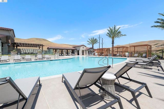 2730 Mount Dana Dr, Dublin, CA 94568