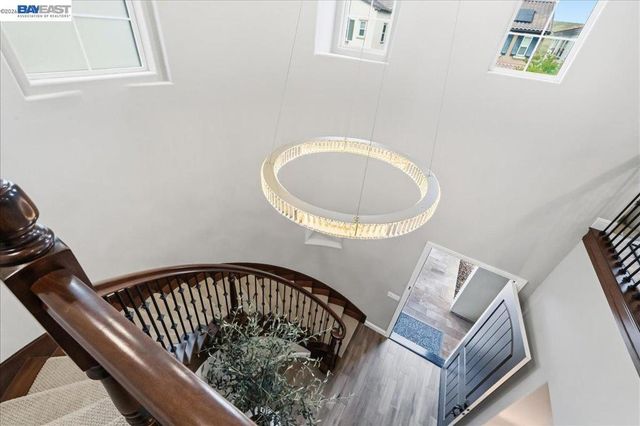 2730 Mount Dana Dr, Dublin, CA 94568