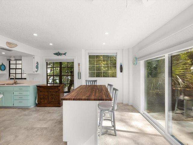 6580 BRAMBLELEAF DRIVE, Spring Hill, FL 34606