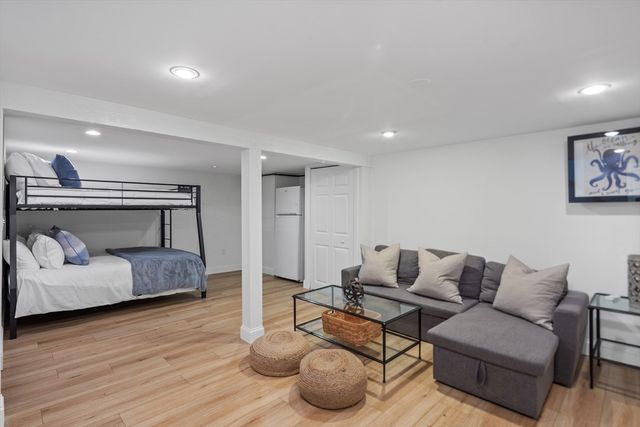 6 Stenbeck Pl, Scituate, MA 02066