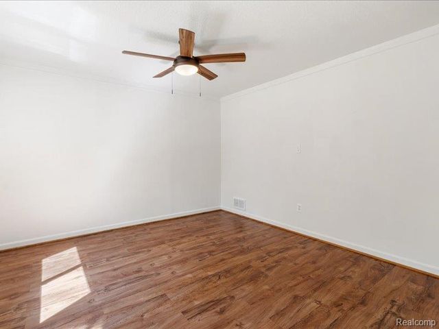 9255 Sylvia Street, Taylor, MI 48180