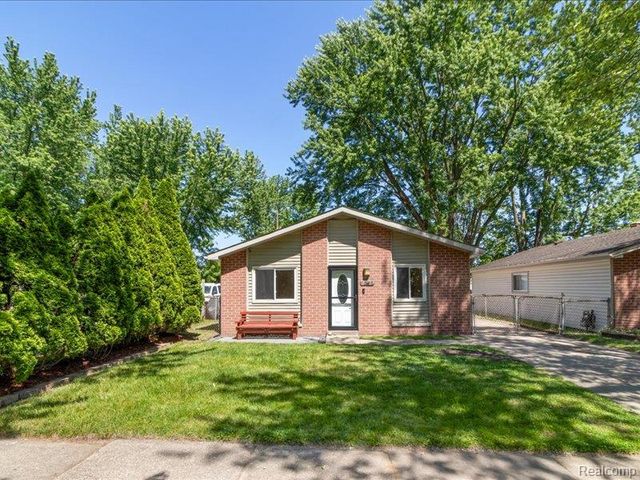 9255 Sylvia Street, Taylor, MI 48180