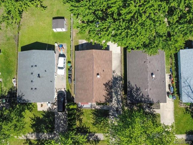 9255 Sylvia Street, Taylor, MI 48180
