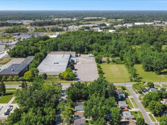 9255 Sylvia Street, Taylor, MI 48180
