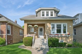 6912 N Osceola Avenue, Chicago, IL 60631