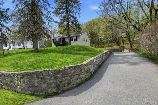 68 Hillcrest Drive, Poughkeepsie, NY 12603