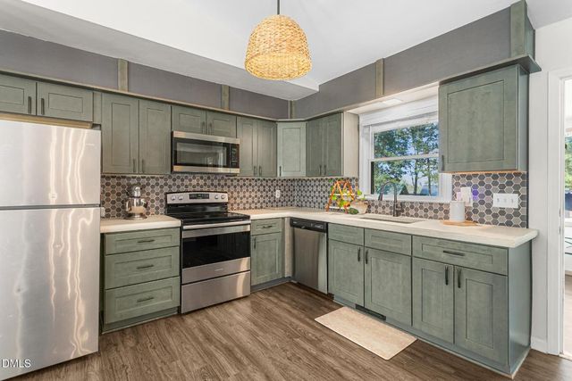 182 Windsor Drive, Graham, NC 27253